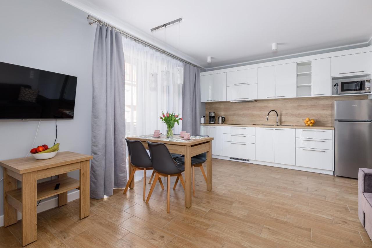 Apartment With Parking 500 M From The Sea By Noclegi Renters Międzywodzie Kültér fotó